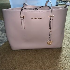Michael Kors Medium Saffiano Tote Bag
